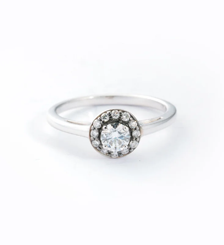 silver engagement rings for women-Tiny Round Rosette Ring