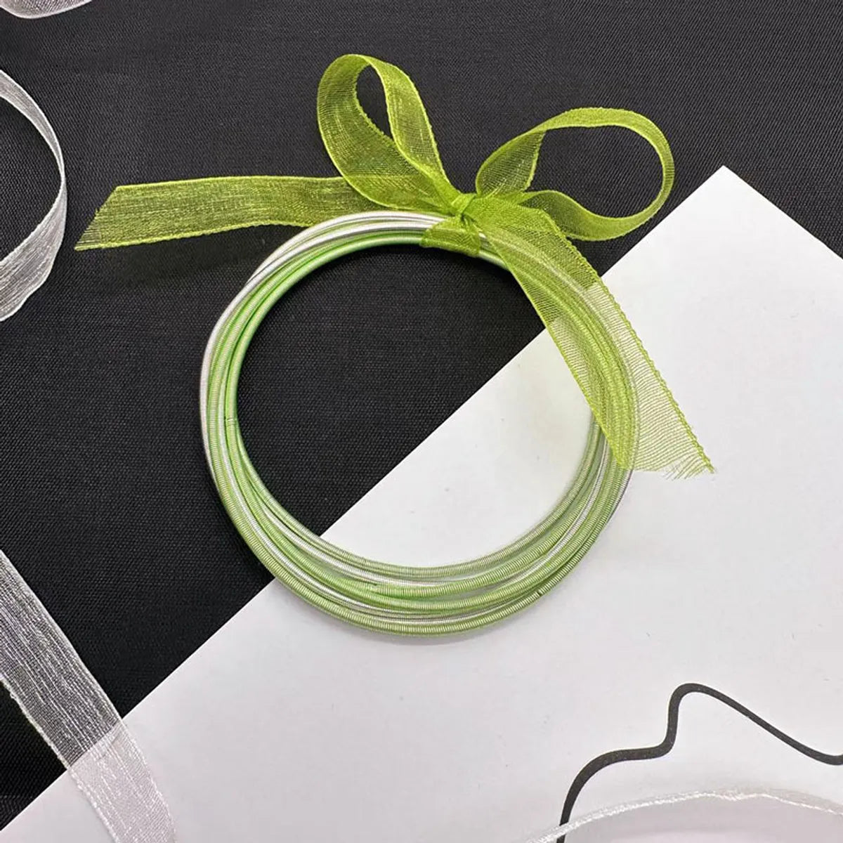 Grass Green Silver and White Knotted