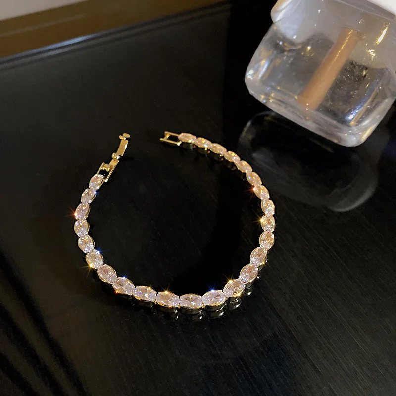 34# Bracelet-Gold-Oval