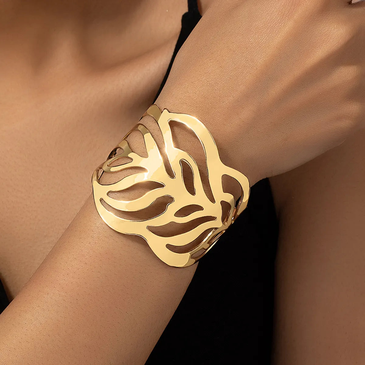 rose gold bangles for women-Punk Leaves Alloy Plating Gold Plated Women'S Bangle