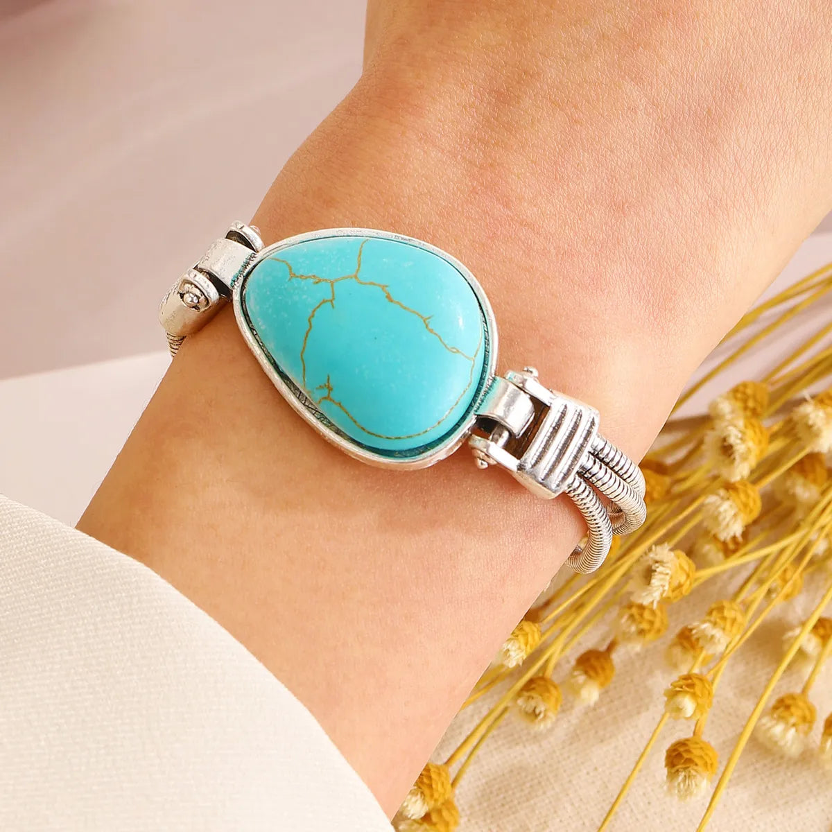 trendy bracelets for women-Vintage Style Bohemian Geometric Turquoise Alloy Wholesale Bracelets