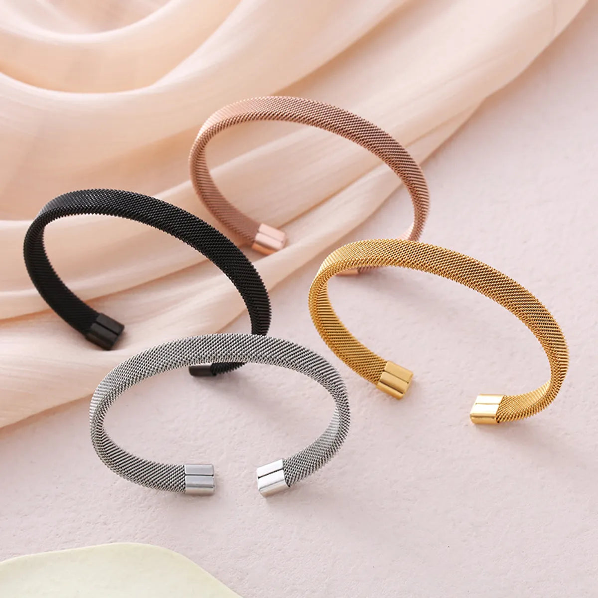 classic bracelets for women-Ins Style Simple Style C Shape Solid Color Stainless Steel Plating Cuff Bracelets