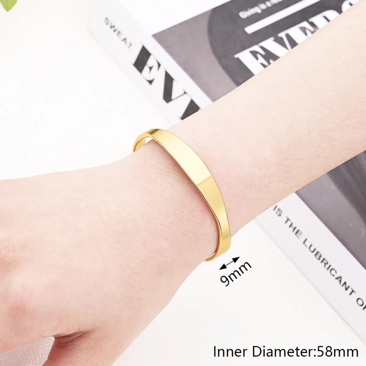 Glossy Strip Open-Ended Bracelet (Gold)